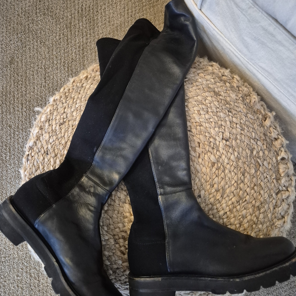 Stuart Weitzman 5050 Lug Sole Leather boot. Like New.